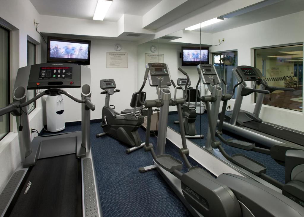 Room image 1